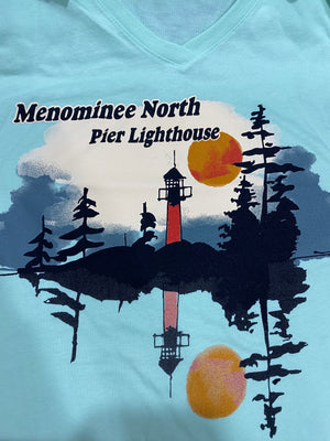 Menominee North pier lighthouse T-shirt