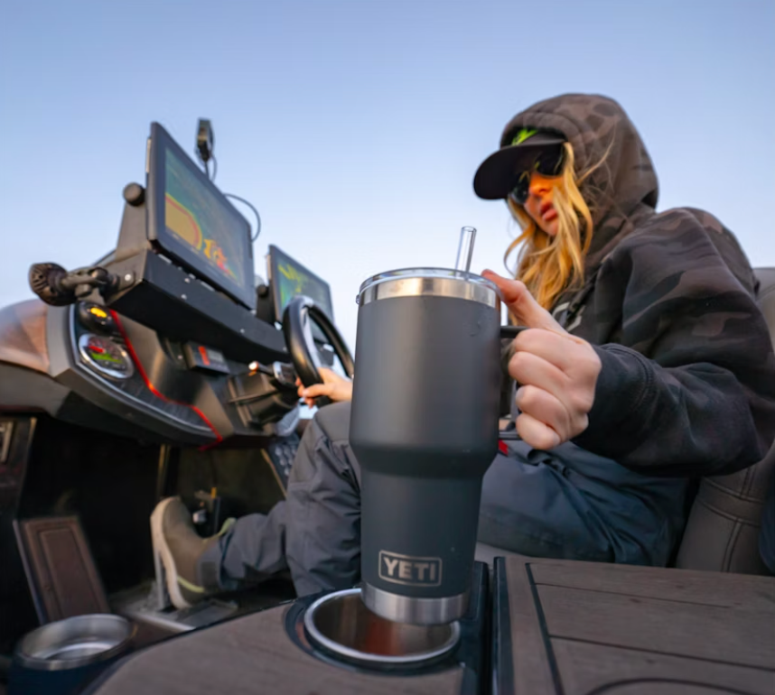 Yeti Rambler 35oz Straw Mug