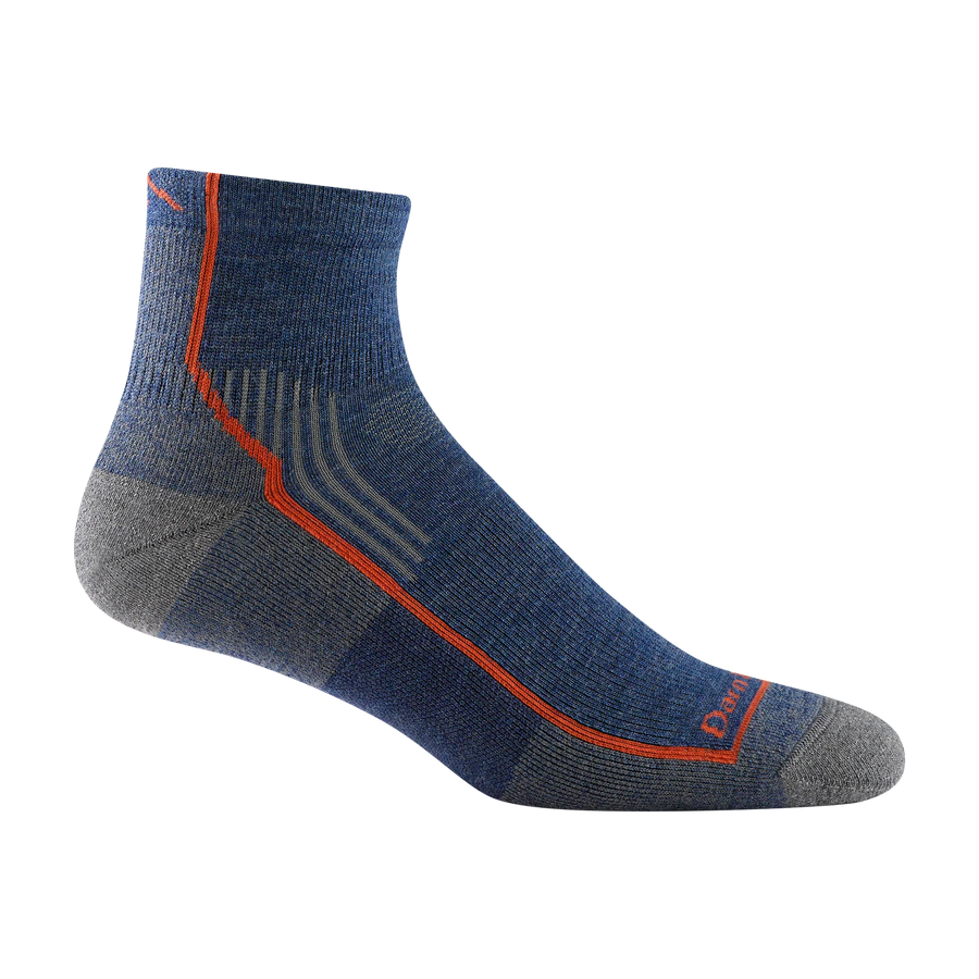 Darn Tough Men's Hiker Quarter Midweight Hiking Sock (1959)